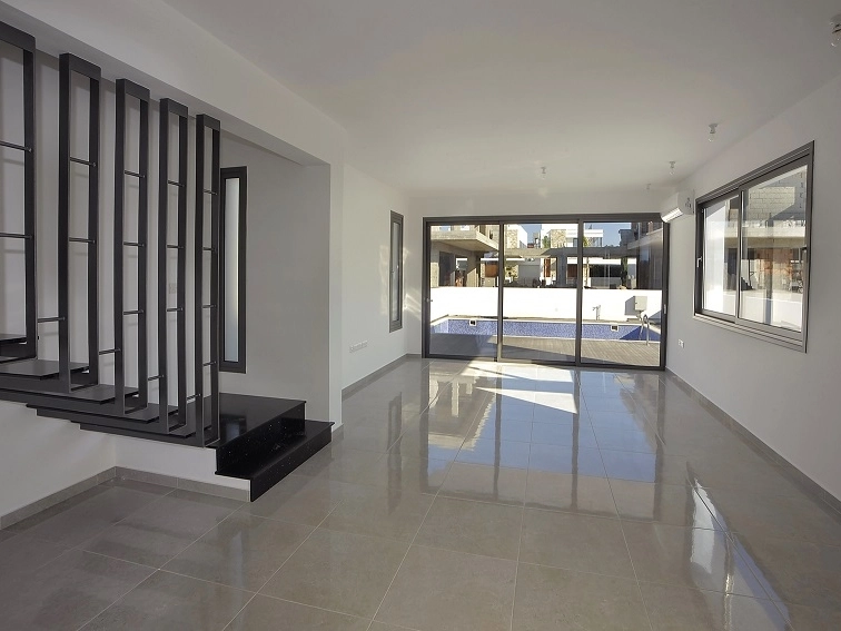 5 Bedroom House for Sale in Dhekelia, Larnaca District