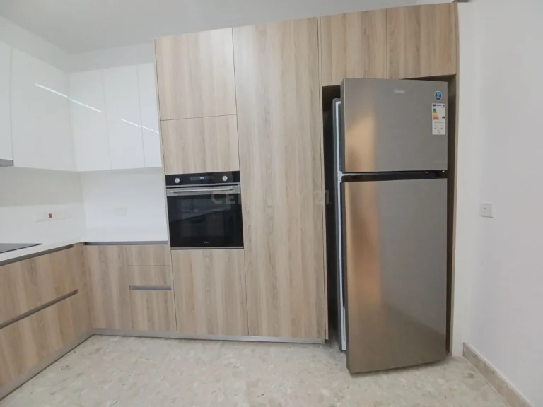 3 Bedroom Apartment for Rent in Kato Polemidia, Limassol District