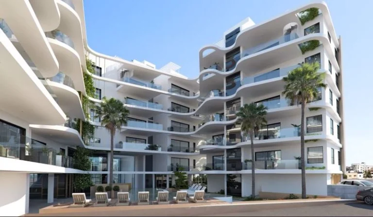 2 Bedroom Apartment for Sale in Larnaca