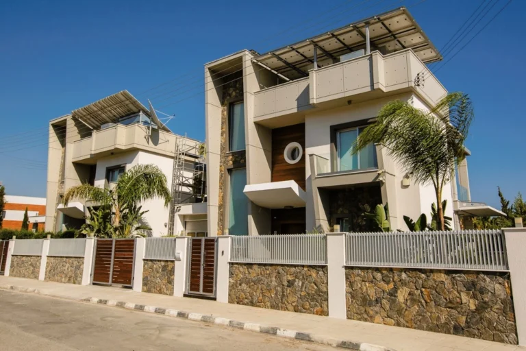 4 Bedroom House for Sale in Agios Tychonas, Limassol District