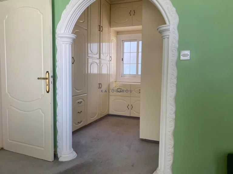 5 Bedroom House for Rent in Oroklini, Larnaca District