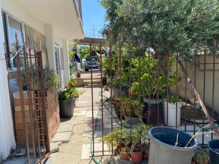 4 Bedroom House for Sale in Oroklini, Larnaca District