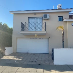 4 Bedroom House for Sale in Aradippou, Larnaca District