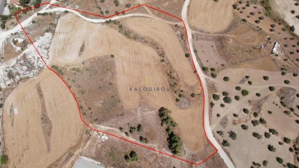 22,743m² Plot for Sale in Analiontas (Kataliontas), Nicosia District