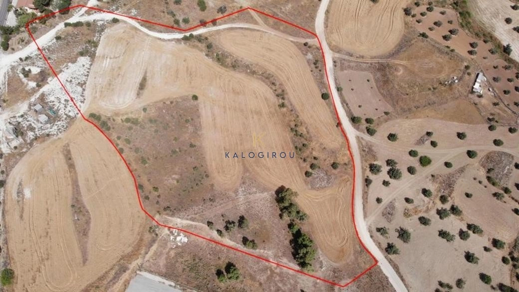 22,743m² Plot for Sale in Analiontas (Kataliontas), Nicosia District