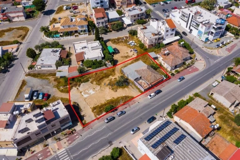 1,320m² Plot for Sale in Agios Dometios, Nicosia District