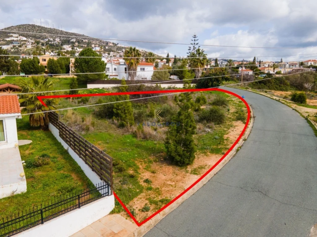 1,180m² Plot for Sale in Tala, Paphos District