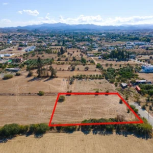 3,271m² Plot for Sale in Psimolofou, Nicosia District