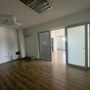 130m² Office for Rent in Larnaca District