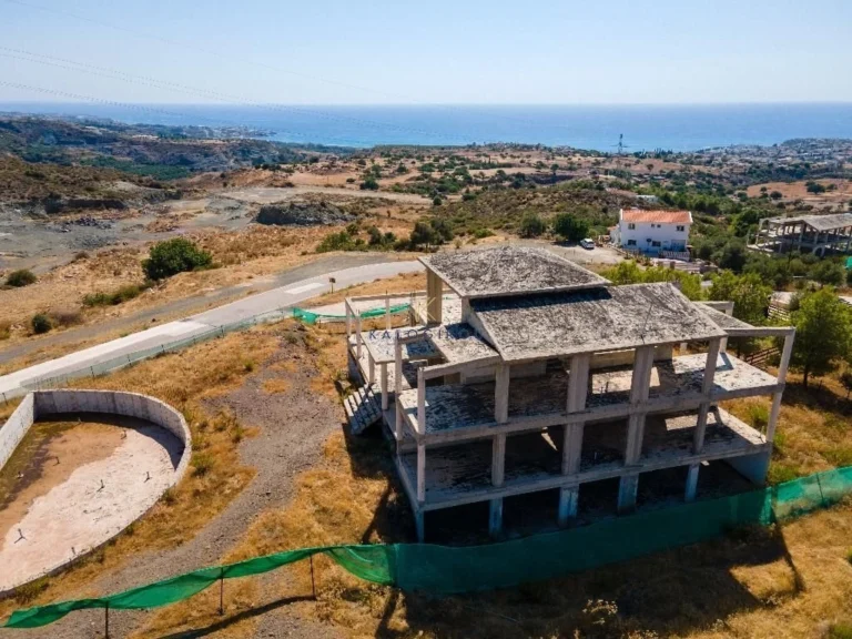 Cheap Houses and Villas for Sale Paphos up to 400000 euro