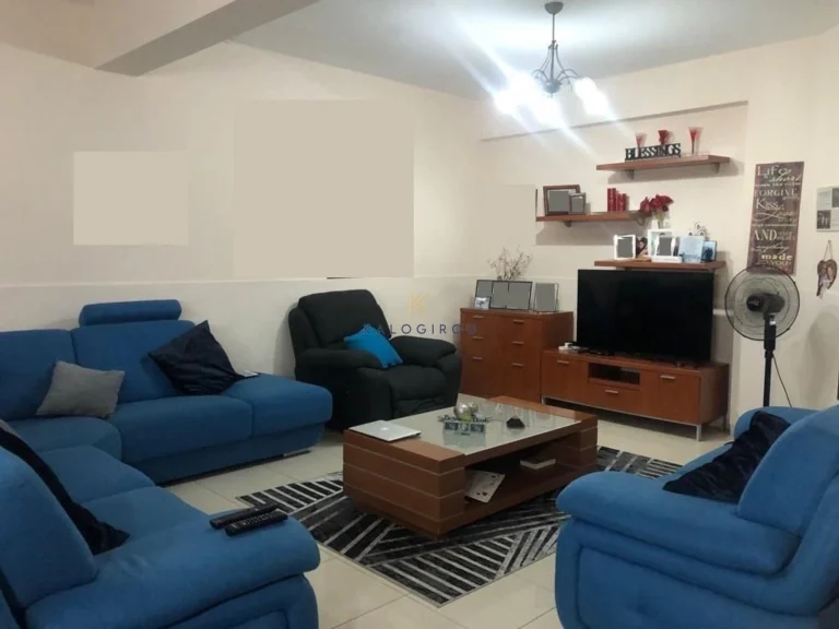 5 Bedroom House for Sale in Larnaca District