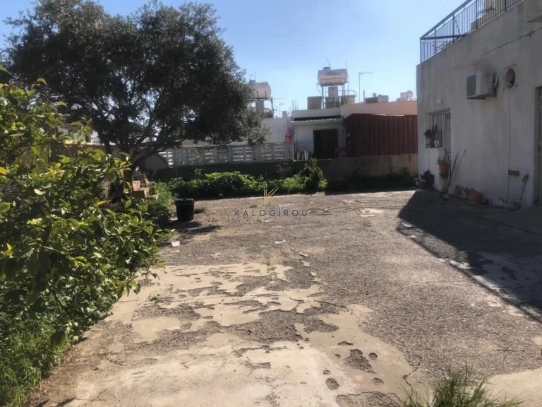 523m² Commercial for Sale in Larnaca District