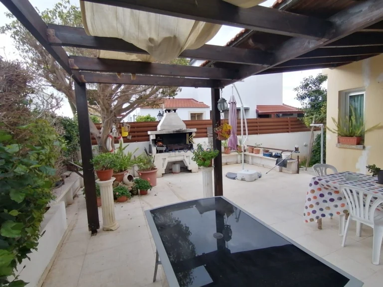 232m² Building for Sale in Dhekelia, Larnaca District