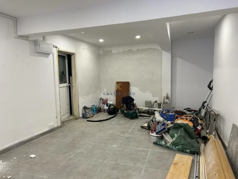 165m² Commercial for Rent in Larnaca District