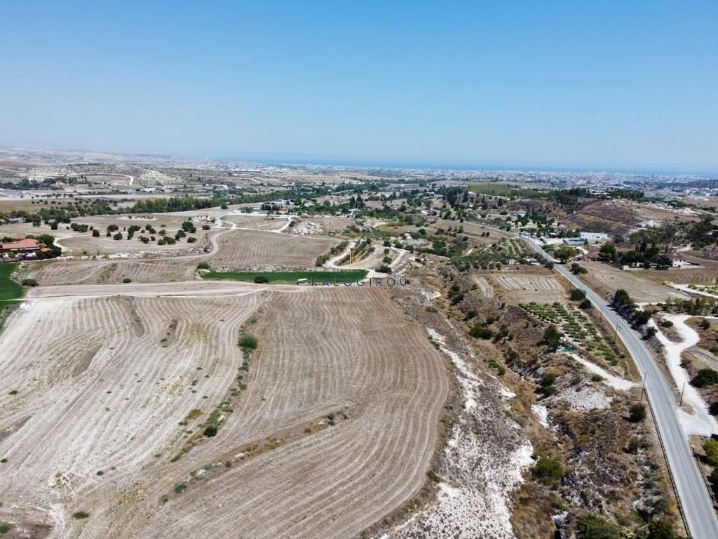 14,124m² Plot for Sale in Aradippou, Larnaca District