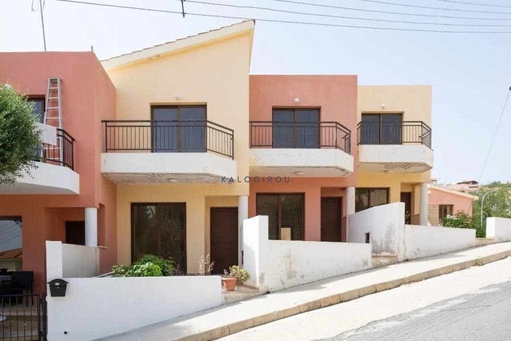 615m² Building for Sale in Pegeia, Paphos District