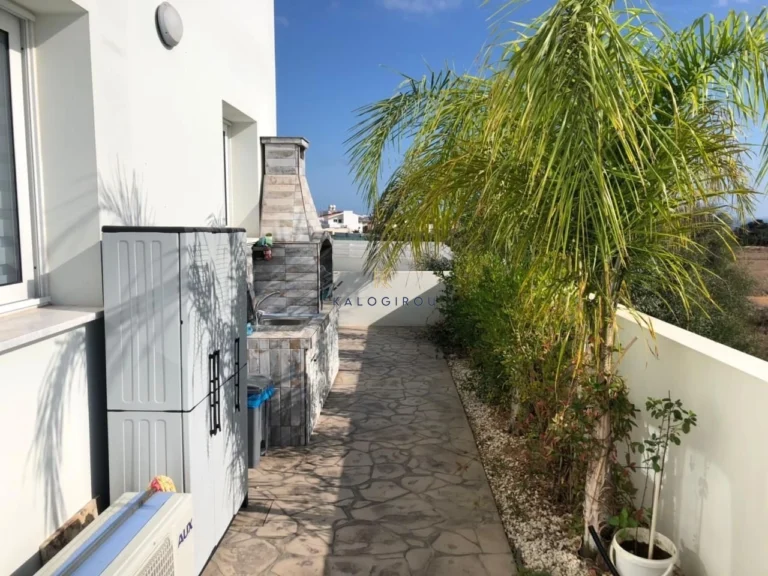 4 Bedroom House for Sale in Paralimni, Famagusta District