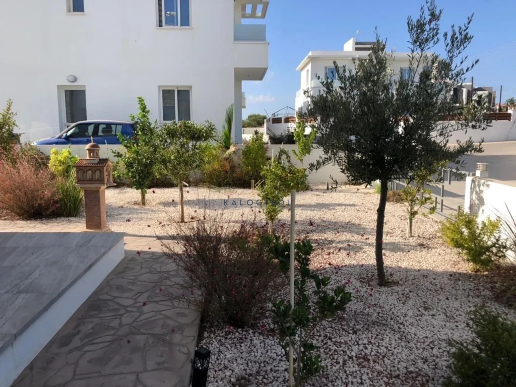 4 Bedroom House for Sale in Paralimni, Famagusta District