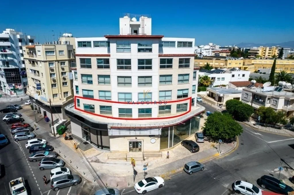 263m² Office for Sale in Strovolos, Nicosia District