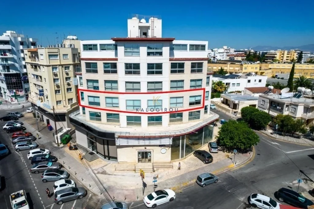 263m² Office for Sale in Strovolos, Nicosia District