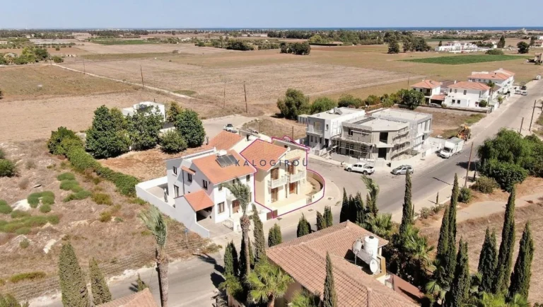 3 Bedroom House for Sale in Pervolia Larnacas