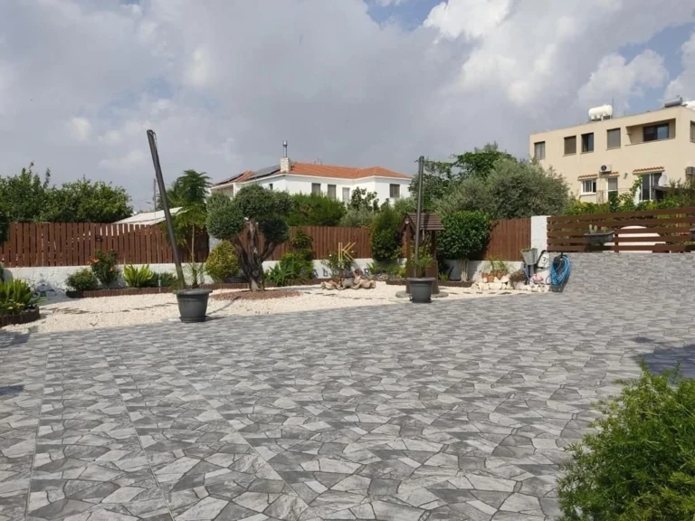 3 Bedroom House for Sale in Livadia Larnakas, Larnaca District