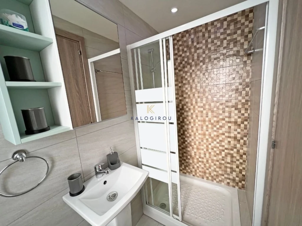 2 Bedroom Apartment for Rent in Larnaca – Finikoudes