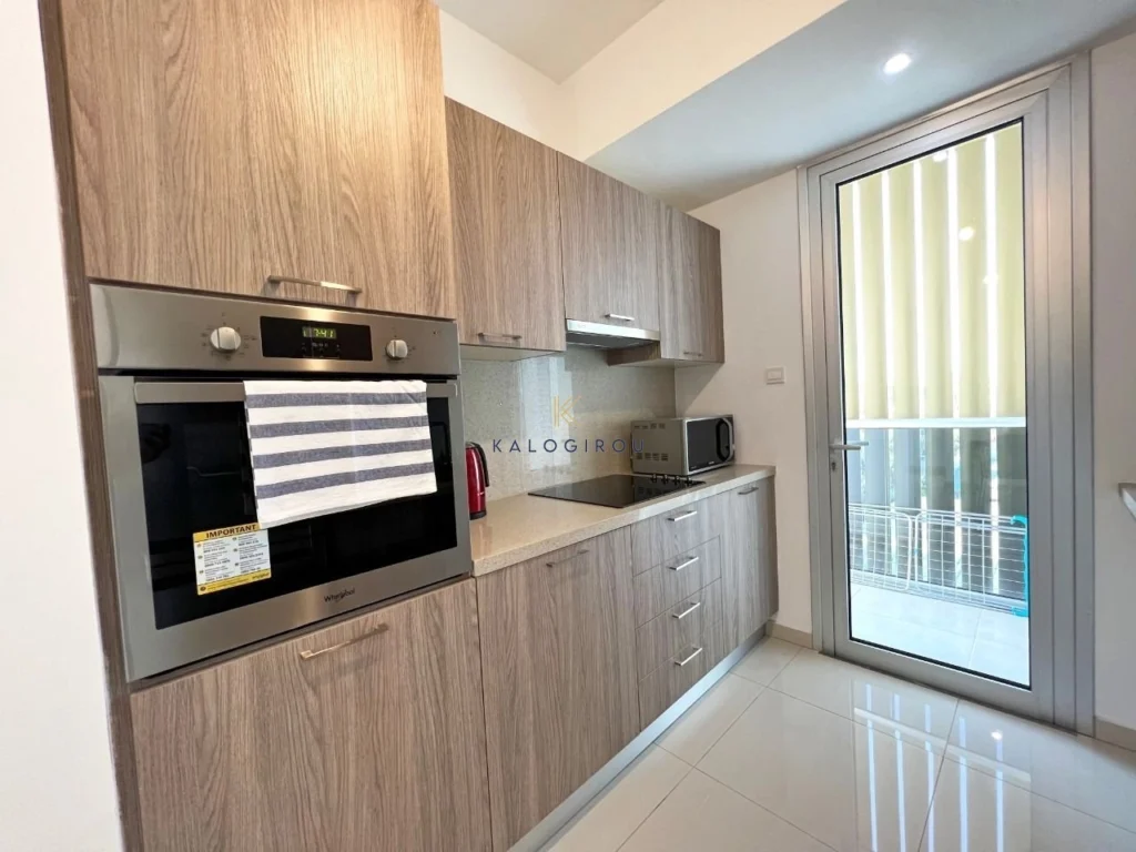 2 Bedroom Apartment for Rent in Larnaca – Finikoudes