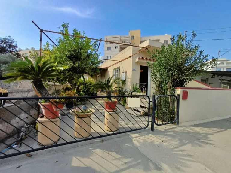 2 Bedroom House for Sale in Drosia, Larnaca District