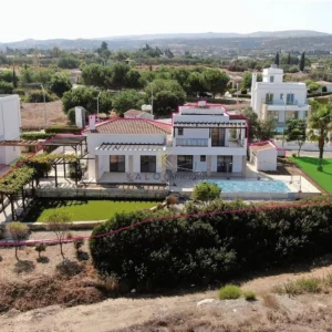 3 Bedroom House for Sale in Neo Chorio Pafou, Paphos District