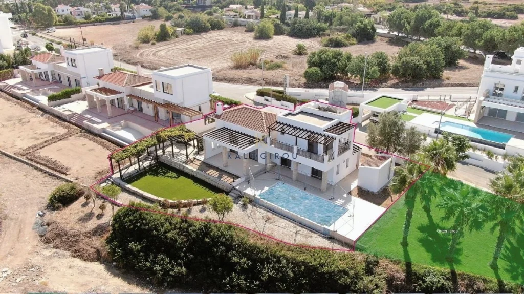 3 Bedroom House for Sale in Neo Chorio Pafou, Paphos District