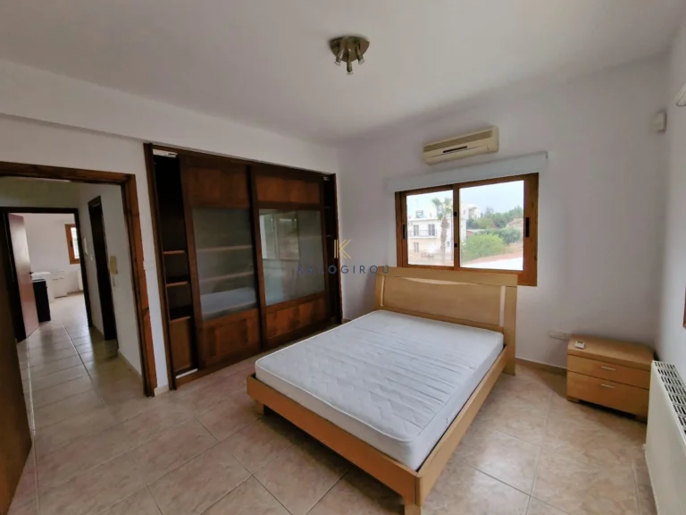 5 Bedroom House for Rent in Oroklini, Larnaca District