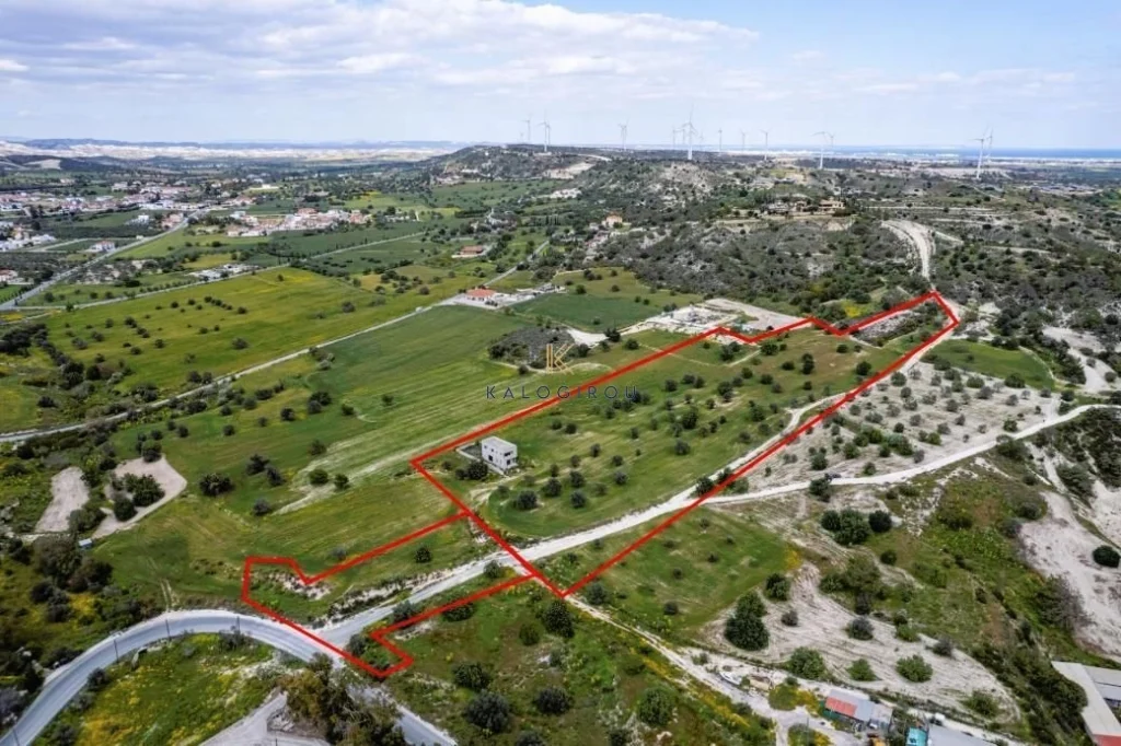 29,099m² Plot for Sale in Alethriko, Larnaca District