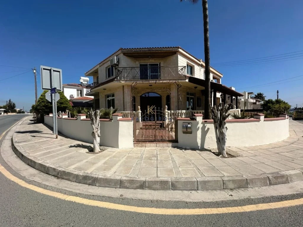 5 Bedroom House for Rent in Tersefanou, Larnaca District