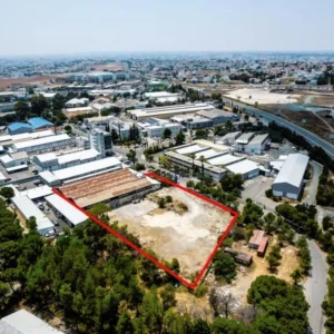 2052m² Commercial for Sale in Strovolos, Nicosia District