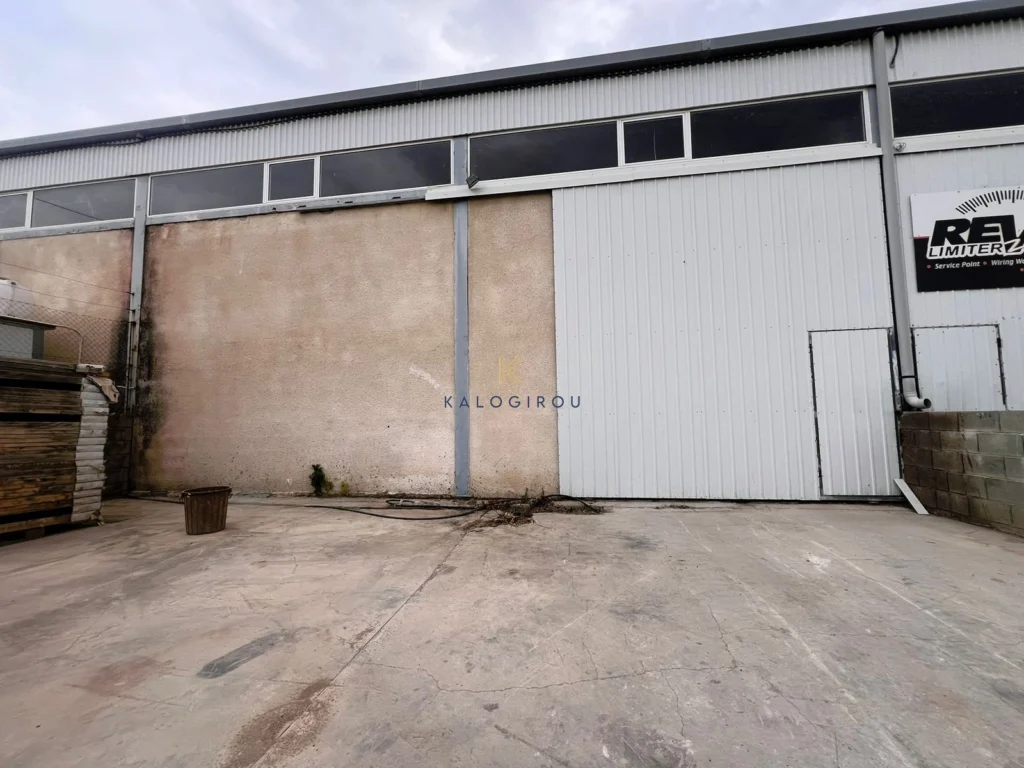 300m² Commercial for Rent in Livadia Larnakas, Larnaca District