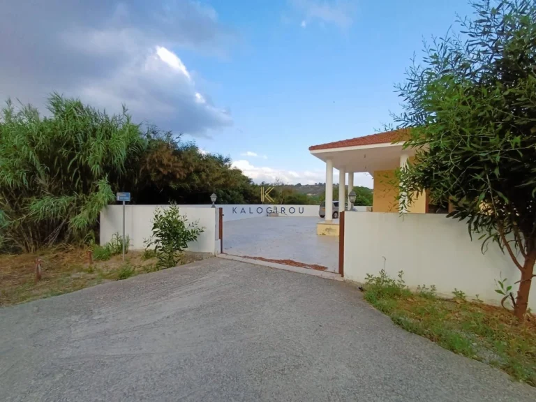 3 Bedroom House for Sale in Alethriko, Larnaca District