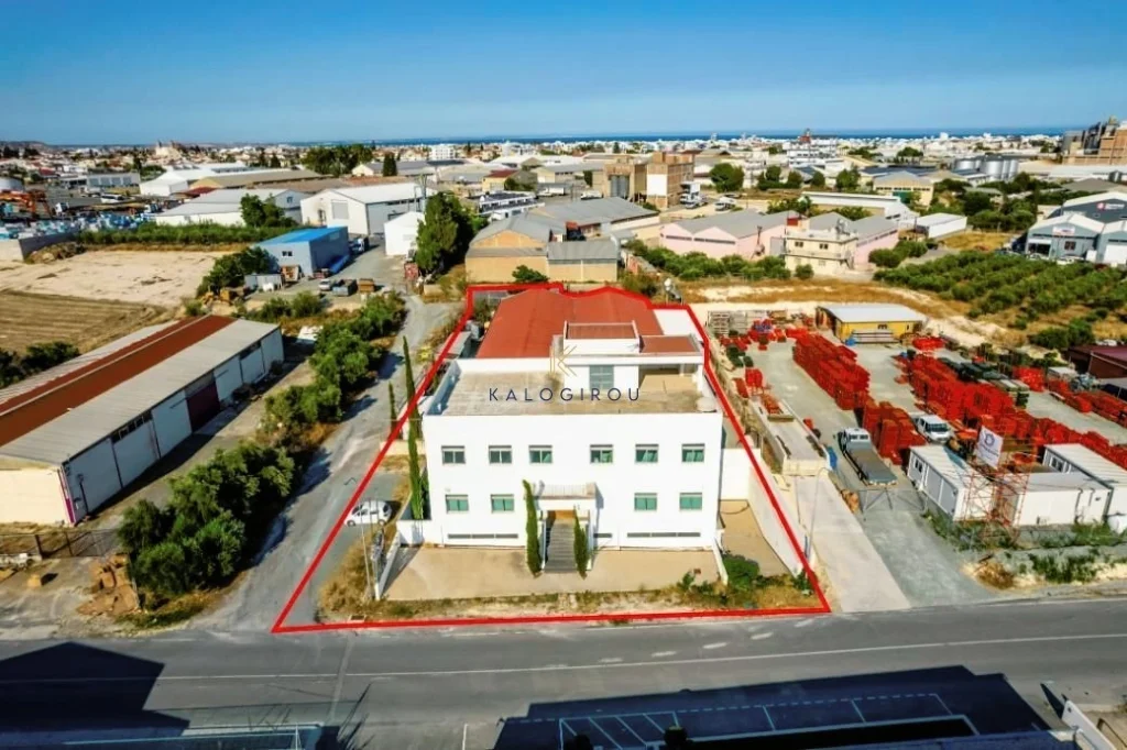 1846m² Building for Sale in Aradippou, Larnaca District