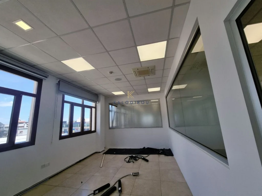 391m² Office for Rent in Limassol – Mesa Geitonia