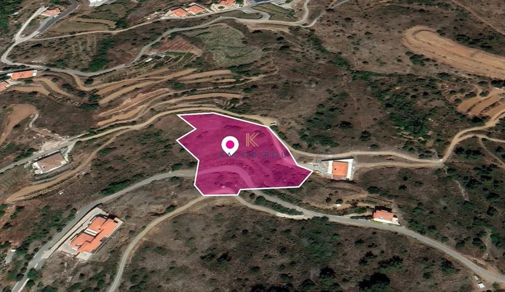 8,696m² Plot for Sale in Farmakas, Nicosia District