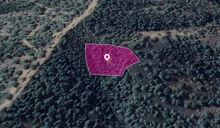 5,352m² Plot for Sale in Kampos, Nicosia District