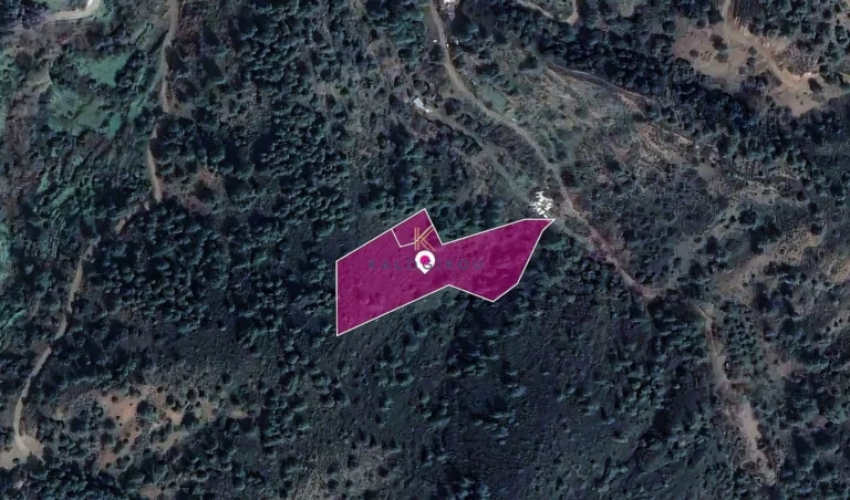 6,086m² Plot for Sale in Kampos, Nicosia District