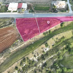 1,850m² Plot for Sale in Kampia, Nicosia District