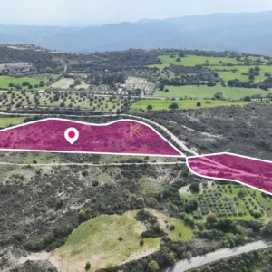 19,399m² Plot for Sale in Vavla, Larnaca District