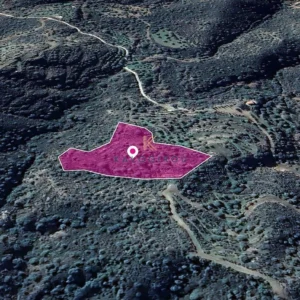 5,017m² Plot for Sale in Vavla, Larnaca District