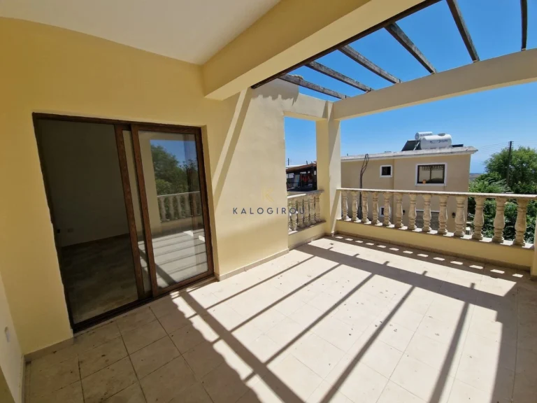 4 Bedroom House for Sale in Ineia, Paphos District