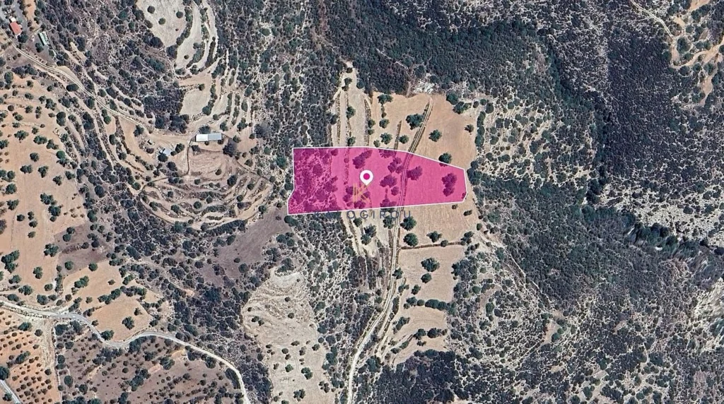 8,362m² Plot for Sale in Apesia, Limassol District