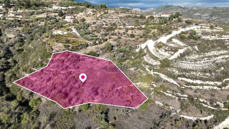 3,011m² Plot for Sale in Vouni, Limassol District