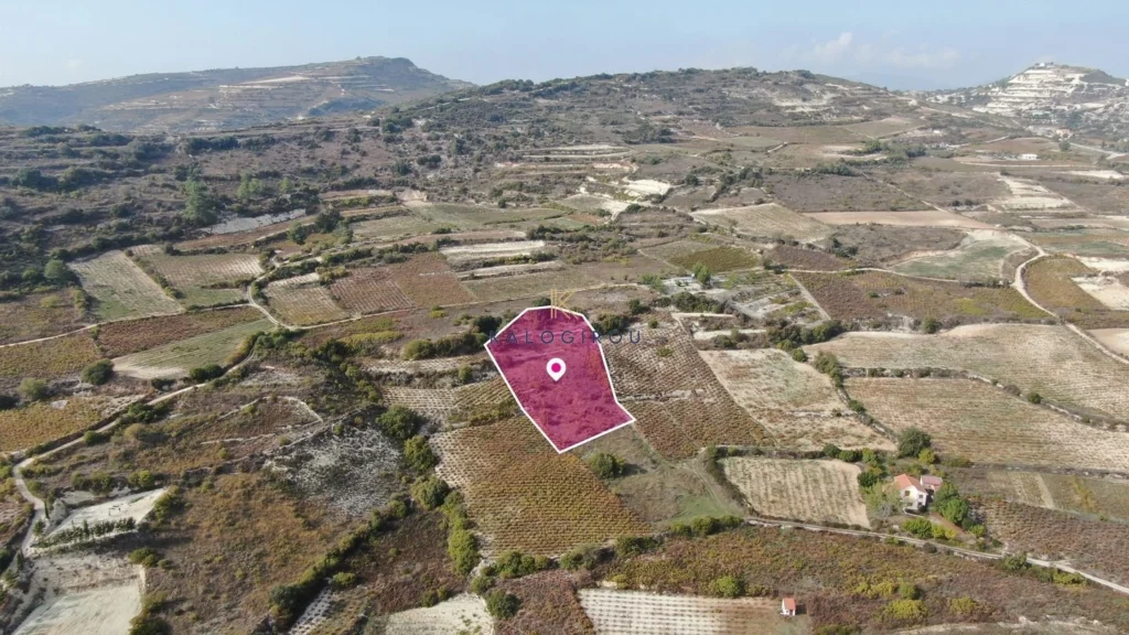 4,017m² Plot for Sale in Omodos, Limassol District