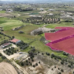 9,644m² Plot for Sale in Ergates, Nicosia District